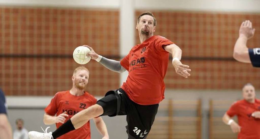 SG Achim/Baden III lässt gegen Buntentor beim 33:19 nichts anbrennen